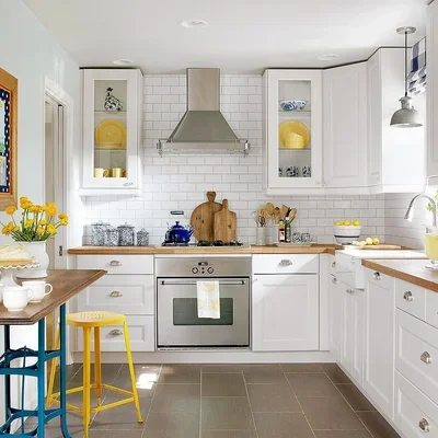 How to Make a Small Kitchen Look Bigger